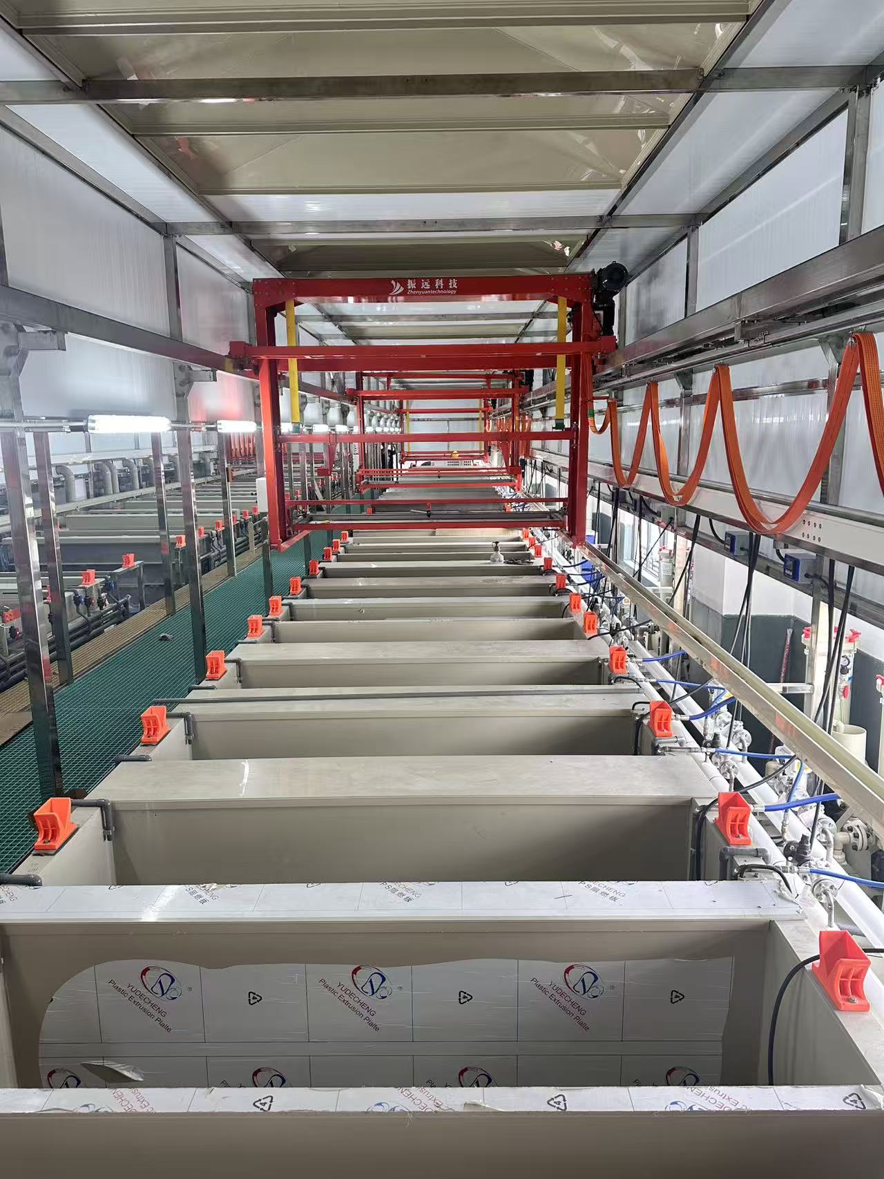 全自動(dòng)龍門式電鍍生產(chǎn)線